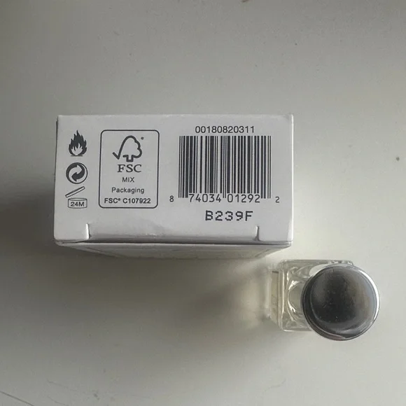 Vanilla Floral Musk EDP - Picture 6 of 6